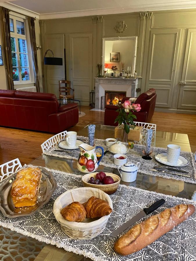 Le Logis D'Anne-Sophie Bed and Breakfast Chuignolles Εξωτερικό φωτογραφία
