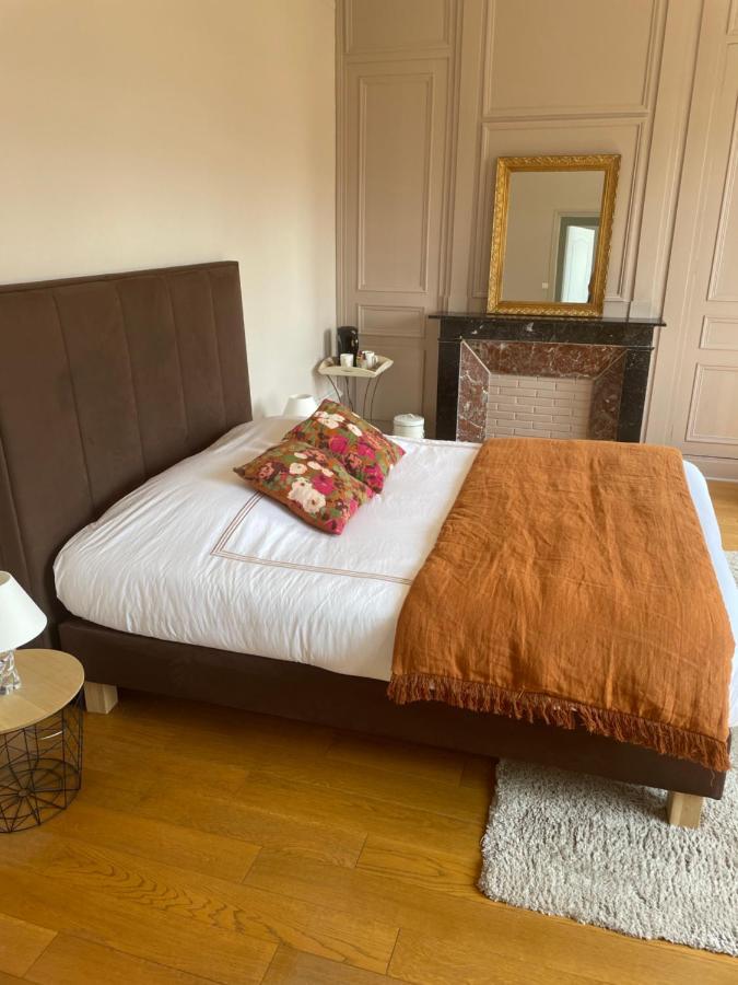 Le Logis D'Anne-Sophie Bed and Breakfast Chuignolles Εξωτερικό φωτογραφία